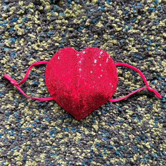 Nordstrom Other - Nordstrom Red Heart-Shaped Sequin Face Mask